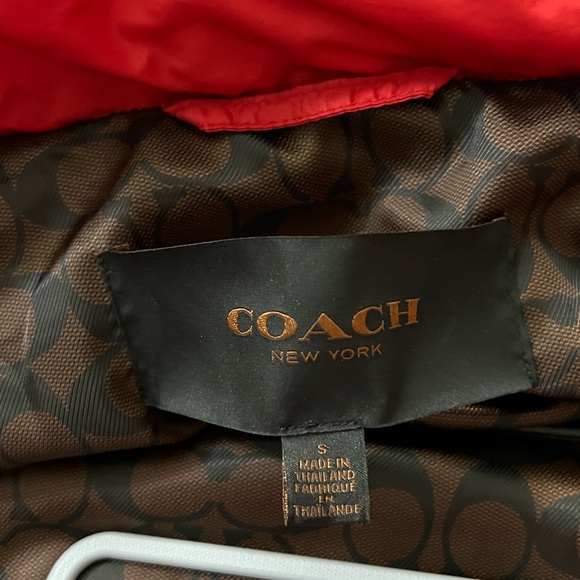 Red Jacket Coach - Picture 3 of 4